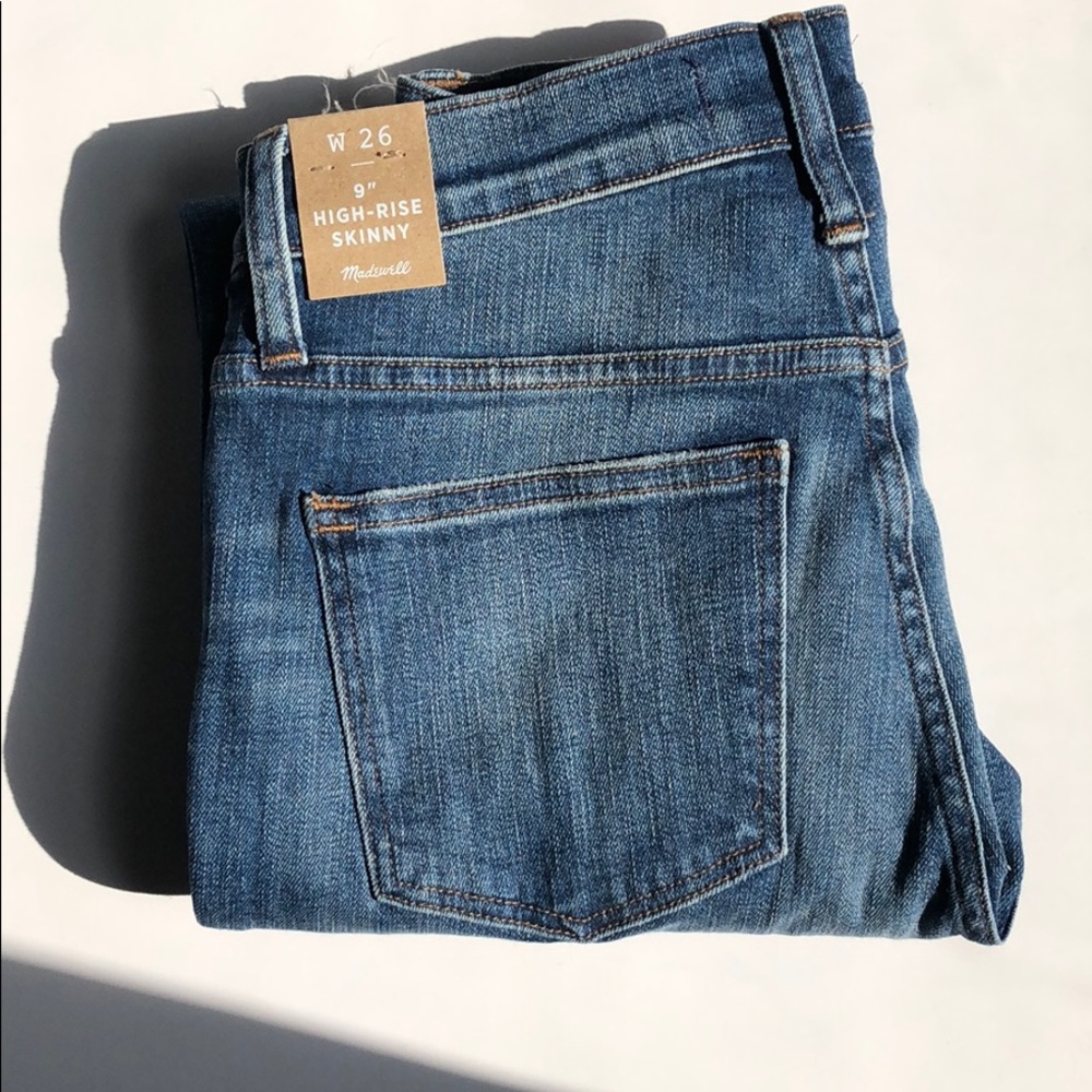 NEW Madewell 9" Mid-Rise Skinny Jeans in York Wash - Picture 6 of 10